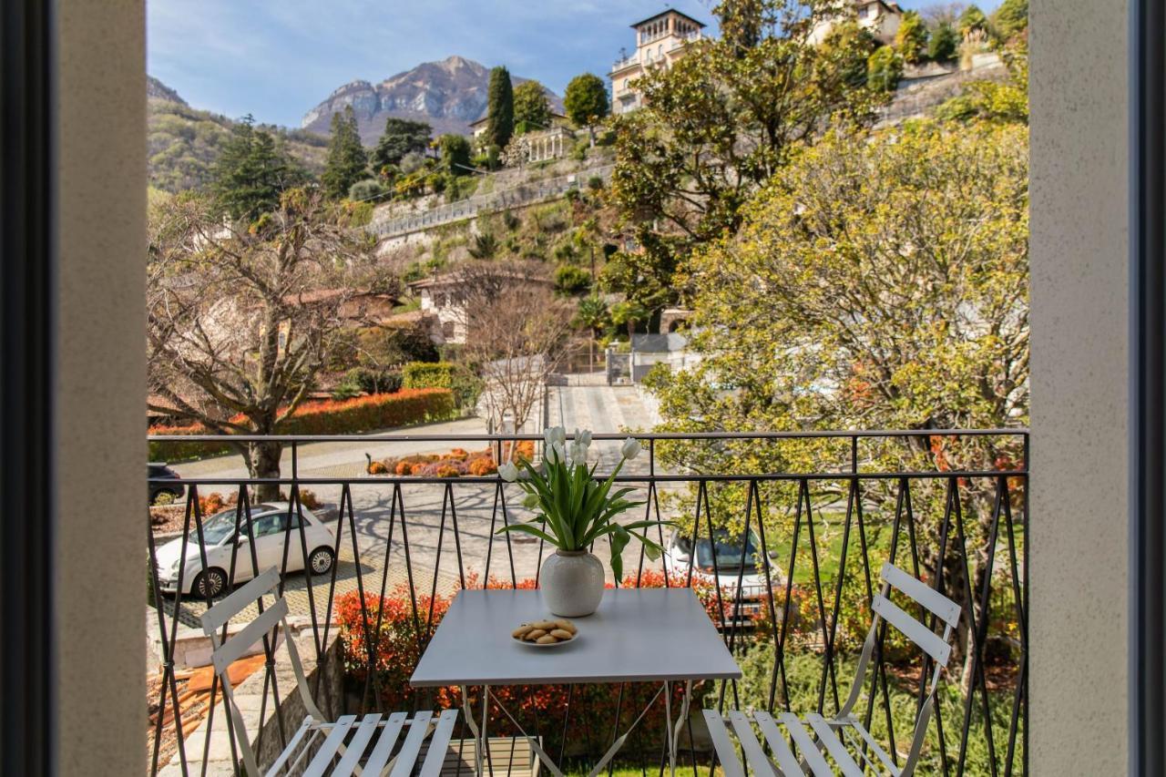 Lake Como, Beautiful Palazzo apartment, lake view Menaggio Extérieur photo